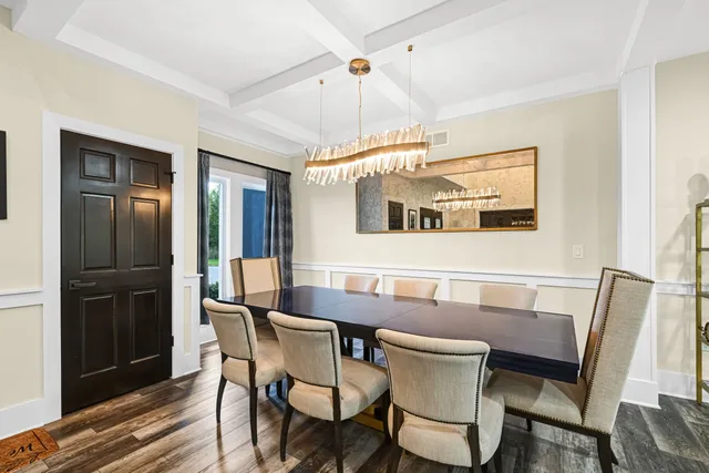 $2,500,000 | 8825 North Spruce Road, River Hills, WI 53217