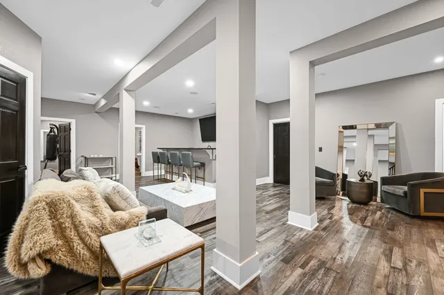 $2,500,000 | 8825 North Spruce Road, River Hills, WI 53217