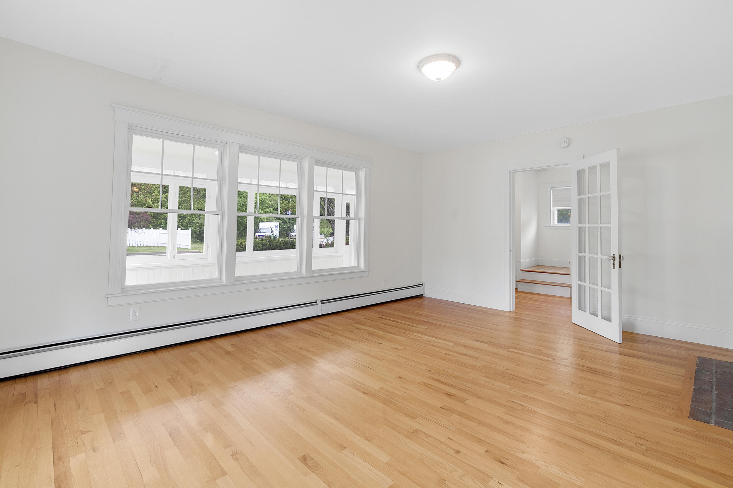 606 Main Street Springvale, ME 04083 - Photo 15 of 42 17_606main-8