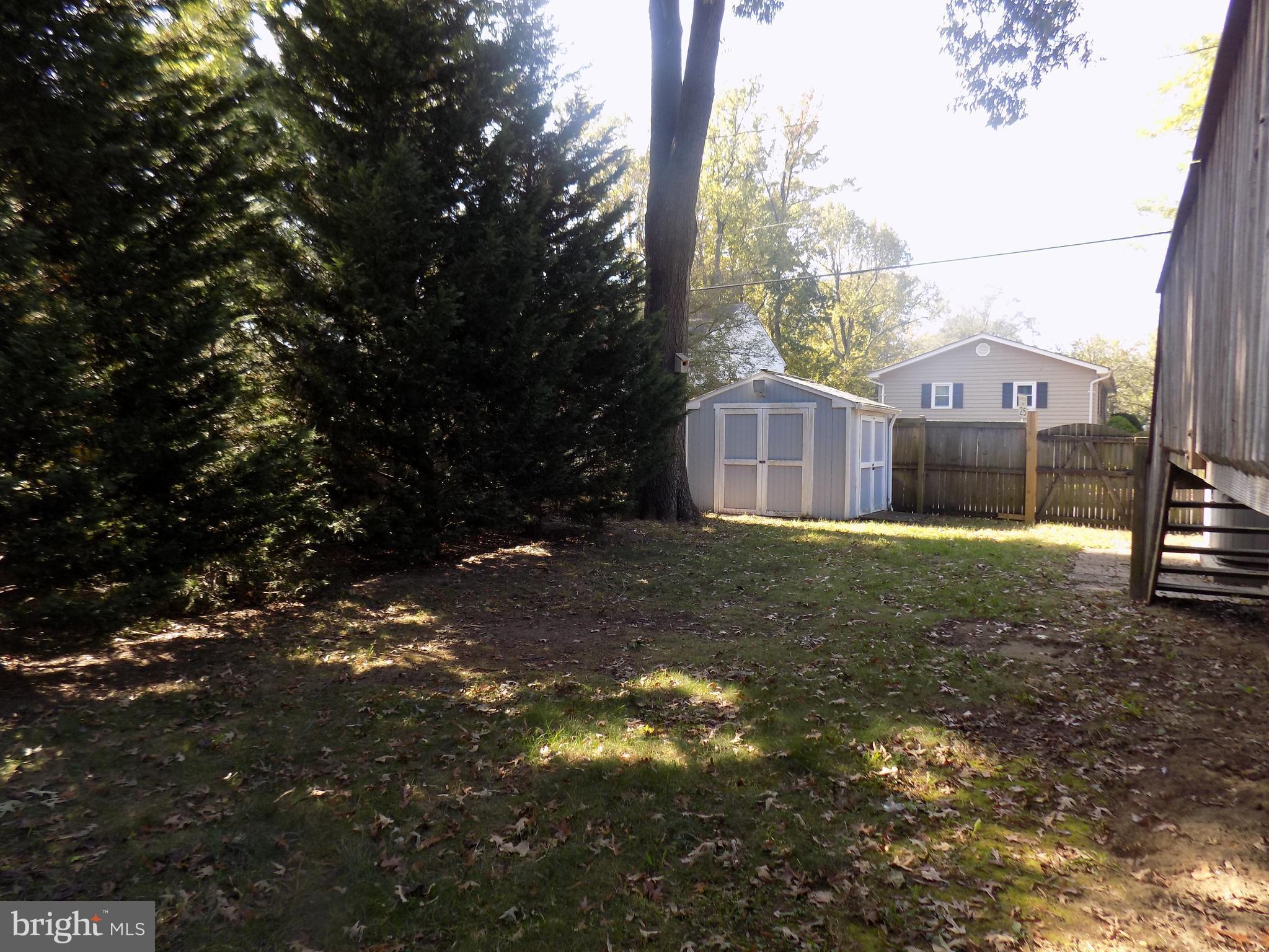 509 Londontown Road Edgewater, MD 21037 - Photo 20 of 22 Backyard showing 1 of 3 sheds.