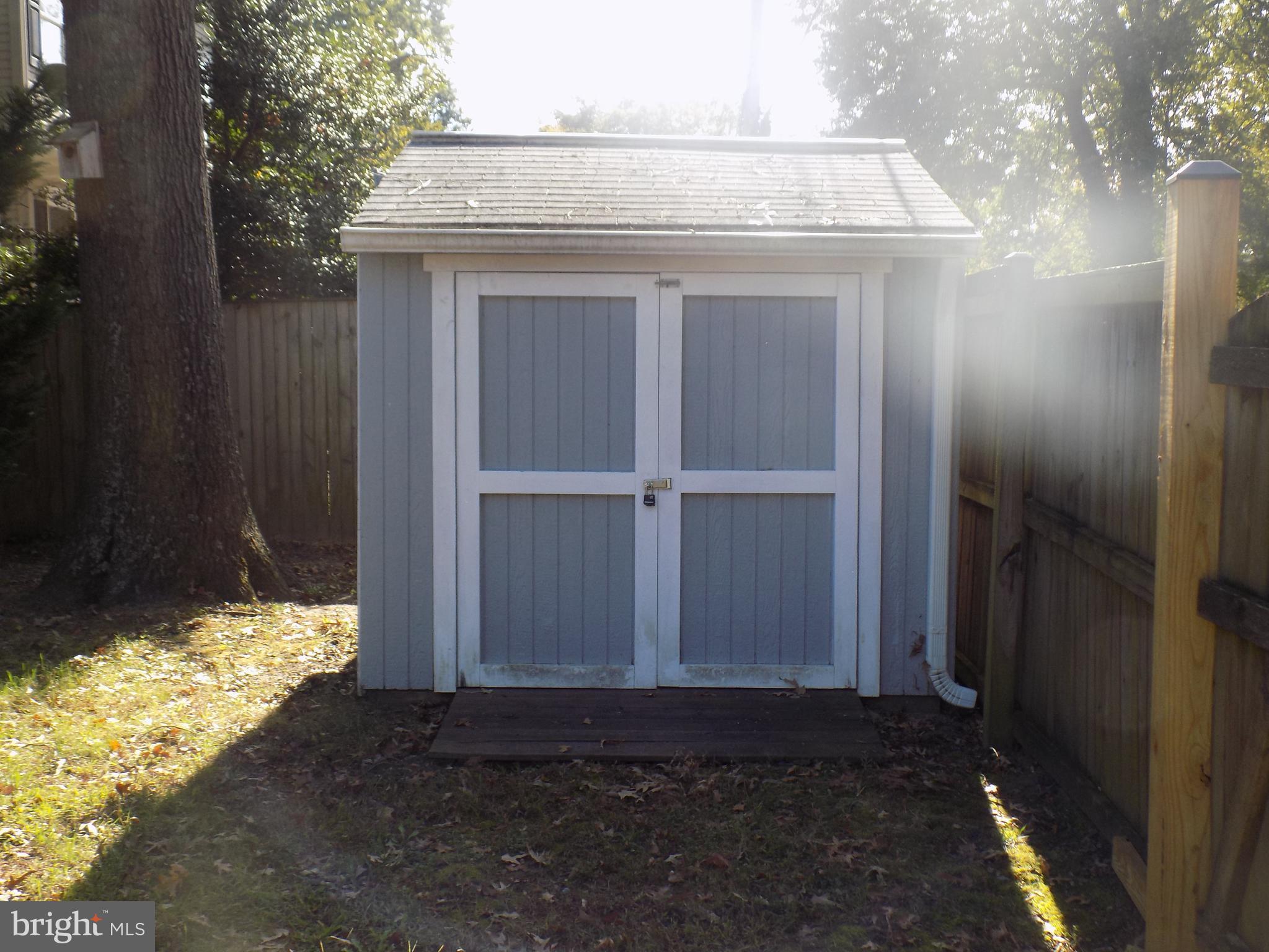 509 Londontown Road Edgewater, MD 21037 - Photo 22 of 22 Shed insulated and wired for easy, safe storage.
