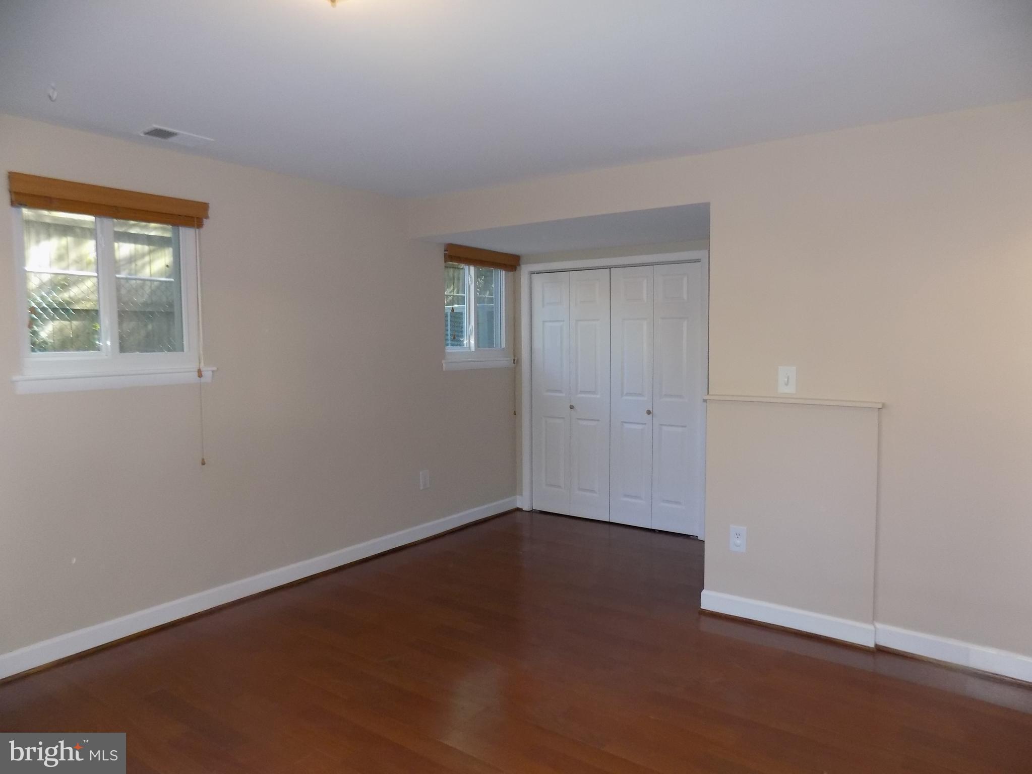 509 Londontown Road Edgewater, MD 21037 - Photo 8 of 22 Windows allow for a lot of natural light.