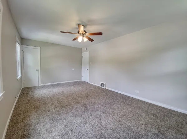 $174,000 | 1913 170th Street, Hazel Crest, IL 60429