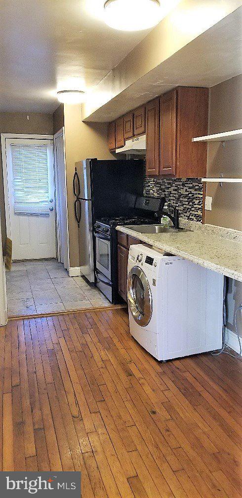 1226 Simms Place Northeast Washington, DC 20002 - Photo 5 of 20