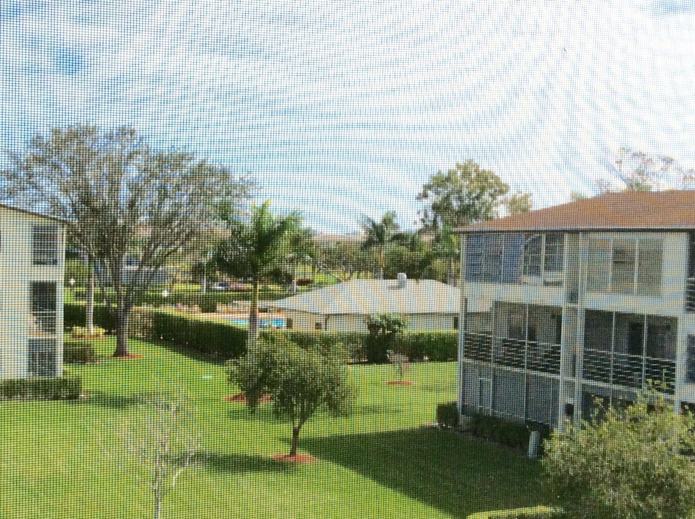 197 Suffolk F, Unit 197 Boca Raton, FL 33434 - Photo 10 of 19 Pool View