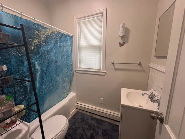 $400,000 | 1015 East Walnut Street, Green Bay, WI 54301