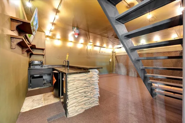 $2,650 | 146 Bayou Bend Drive, League City, TX 77573