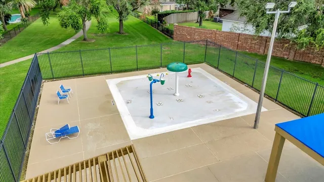 $2,650 | 146 Bayou Bend Drive, League City, TX 77573