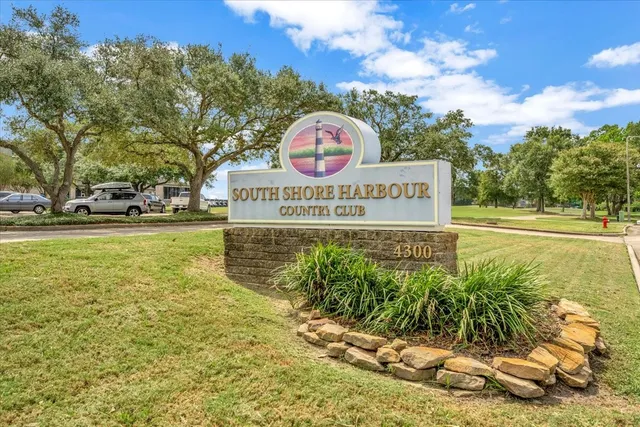 $2,650 | 146 Bayou Bend Drive, League City, TX 77573