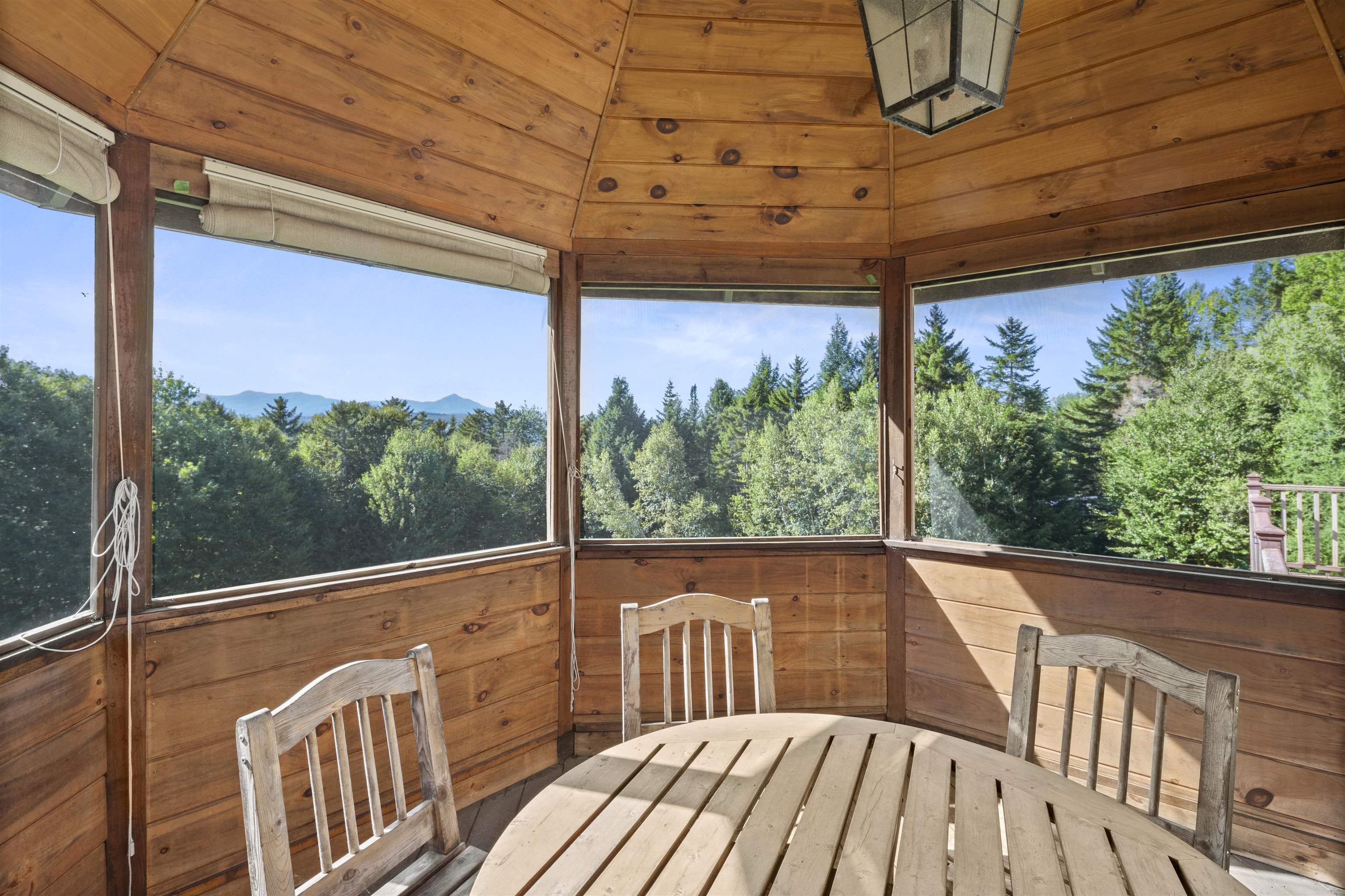 314 Campbell Road Morristown, VT 05661 - Photo 16 of 40