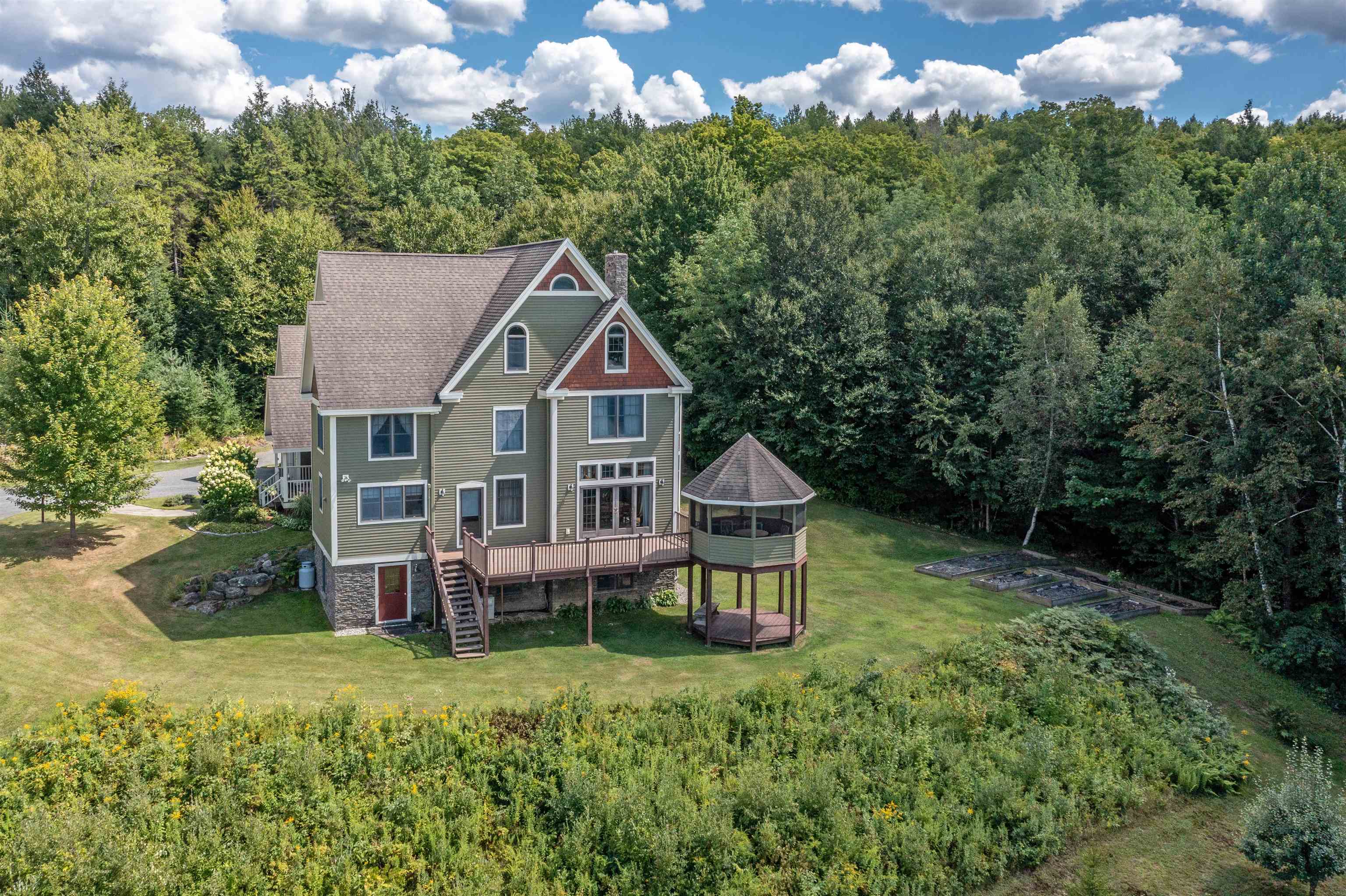 314 Campbell Road Morristown, VT 05661 - Photo 3 of 40