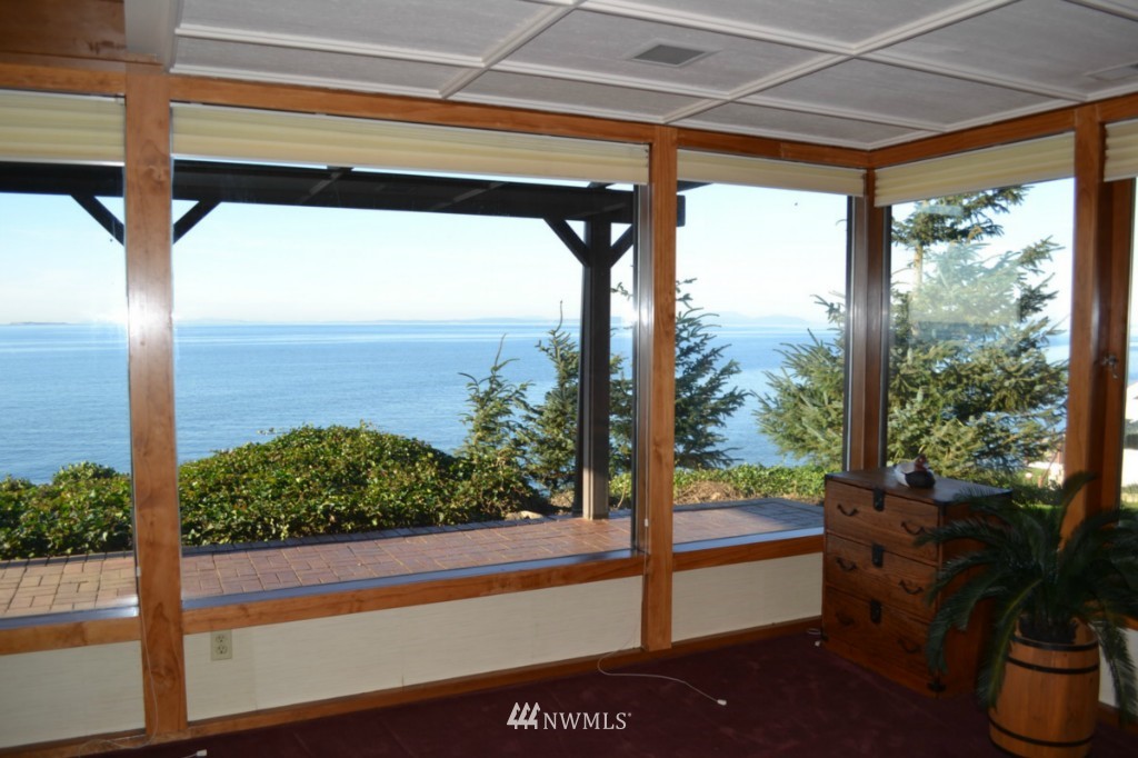 1443 West Beach Road Oak Harbor, WA 98277 - Photo 22 of 25 Gallery Image 22
