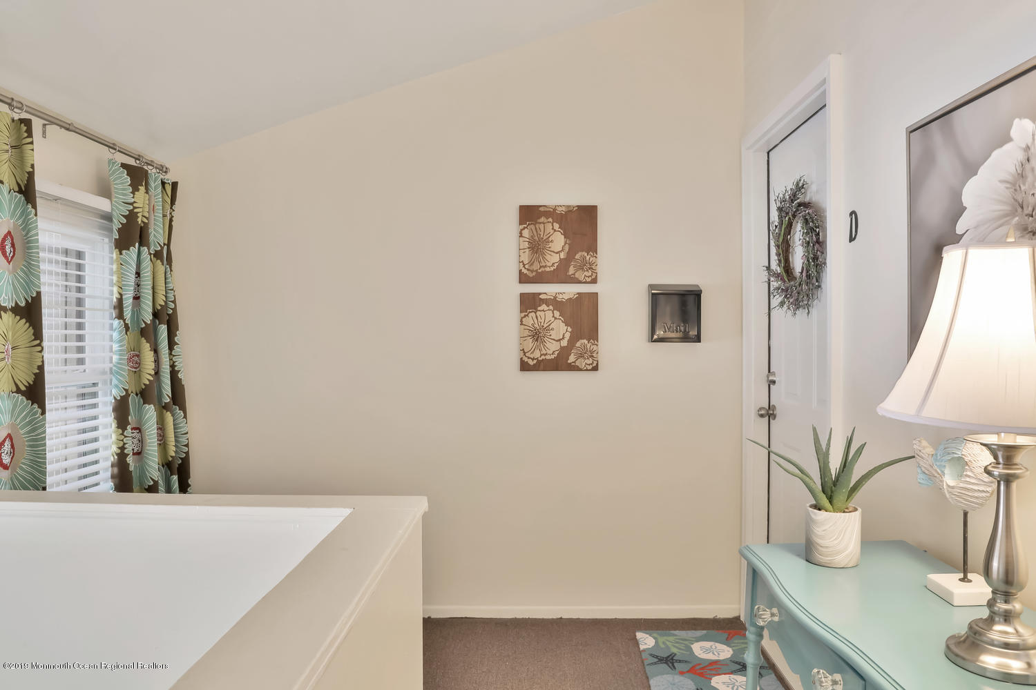 10 Andover Court, Unit D Red Bank, NJ 07701 - Photo 4 of 20 Foyer