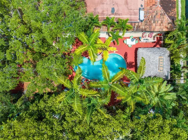 $2,250,000 | 7761 Southwest 122nd Avenue, Miami, FL 33183