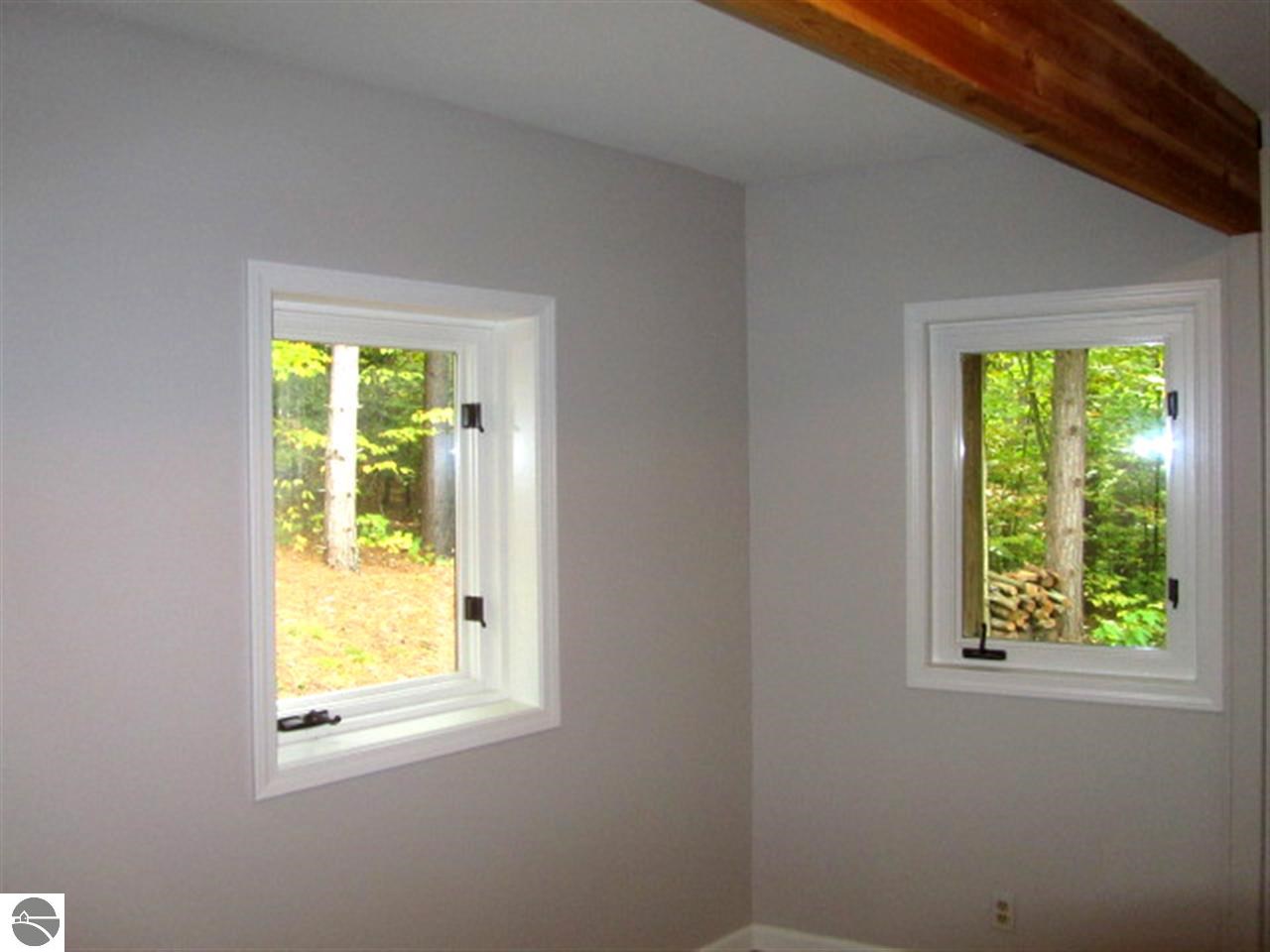8990 East Erdt Road Suttons Bay, MI 49682 - Photo 21 of 28 1777373-20.JPG