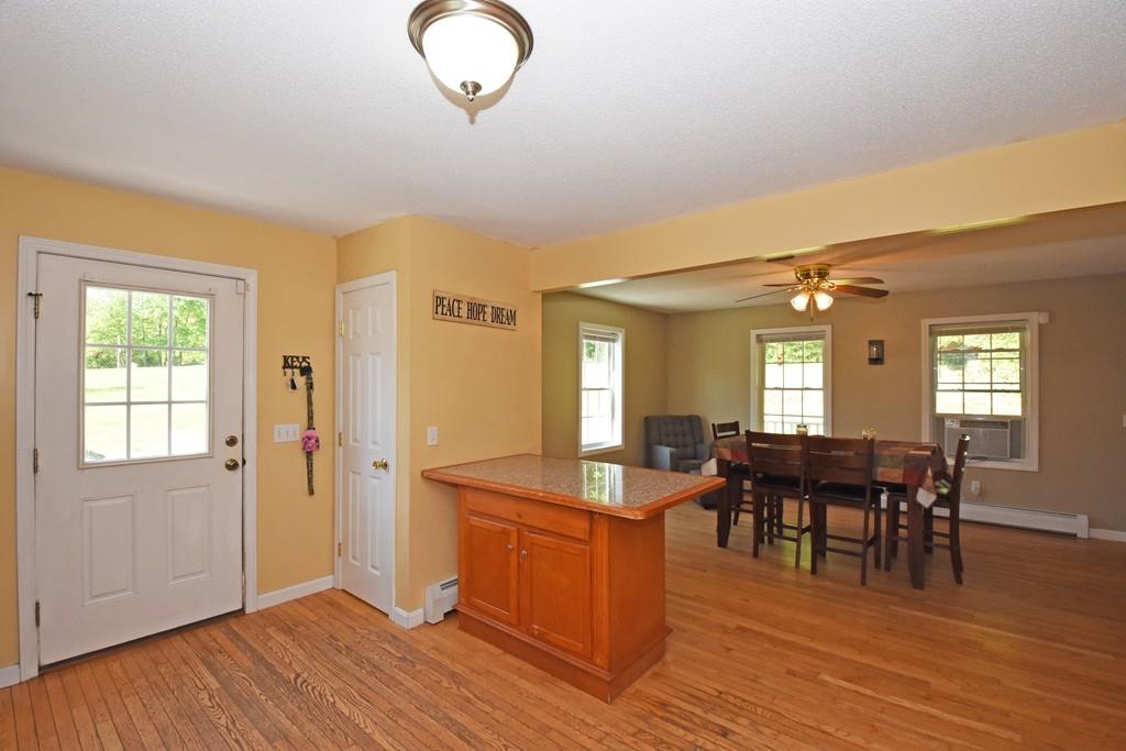 457 Brimfield Road Warren, MA 01083 - Photo 8 of 30