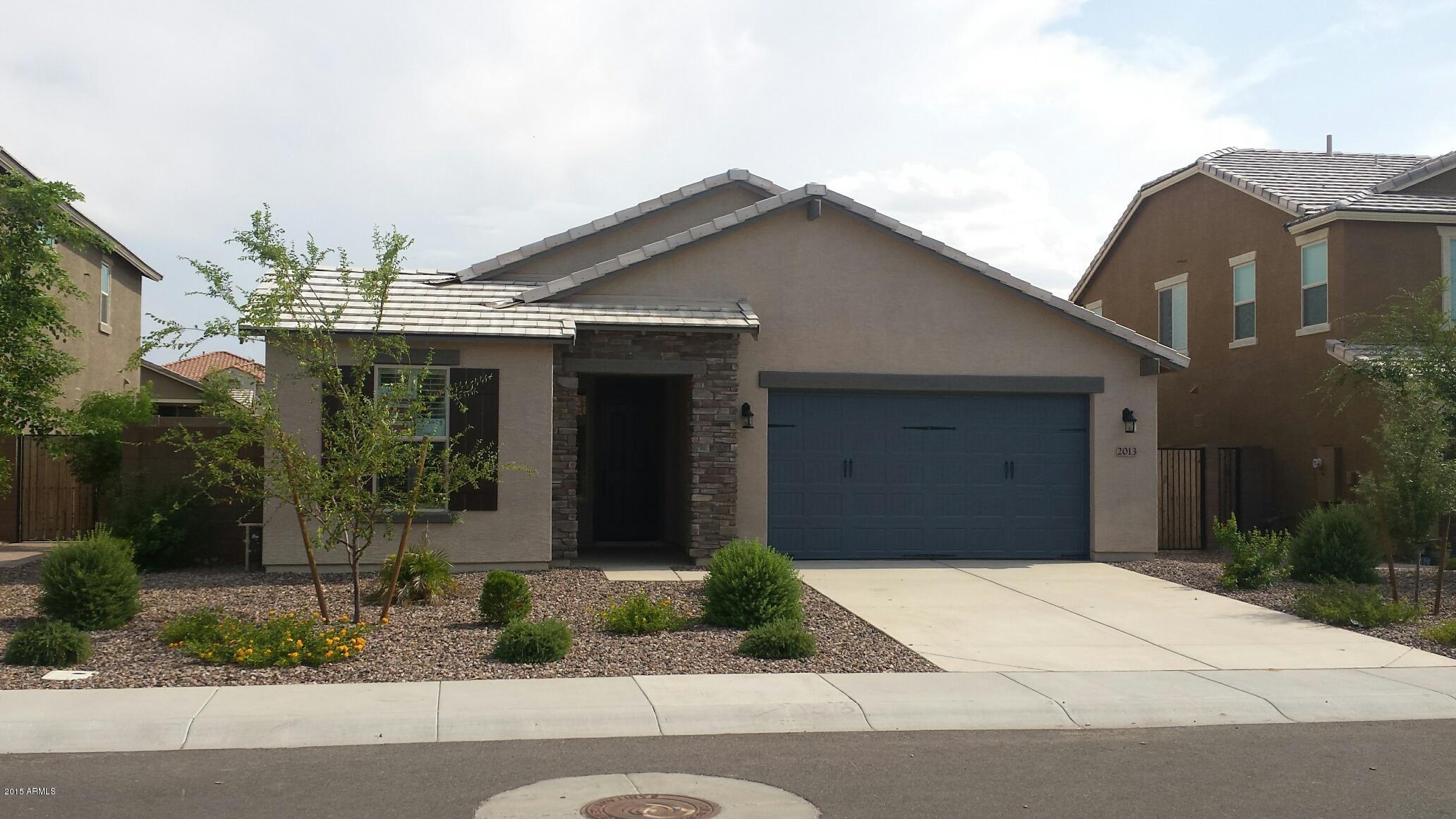 2013 East Stacey Road Gilbert, AZ 85298 - Photo 1 of 11 3074 Front