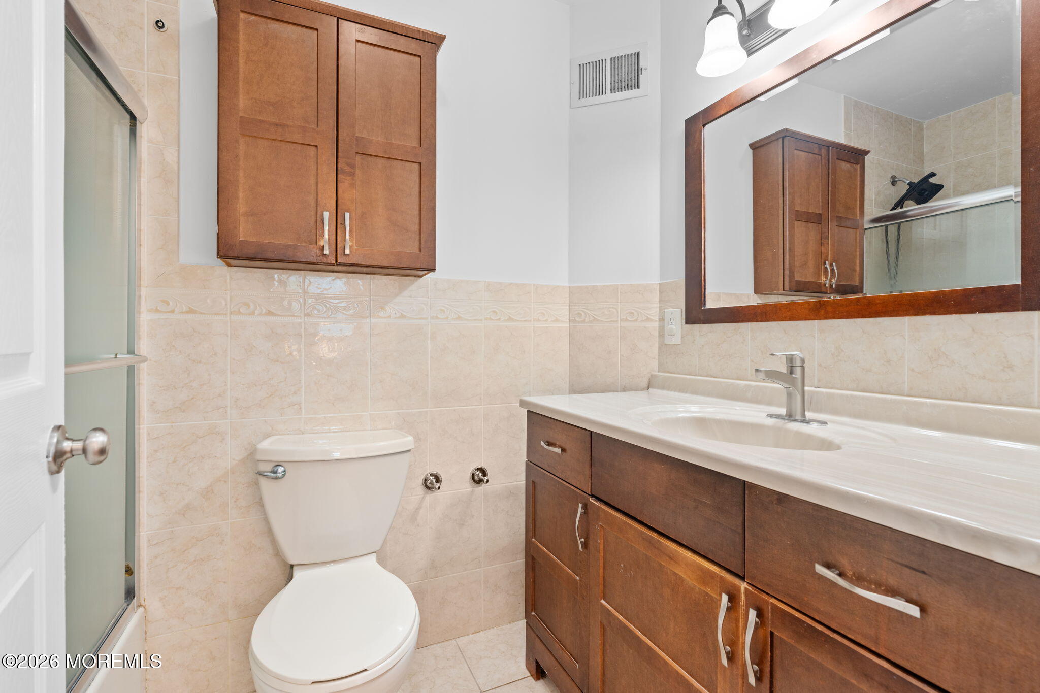 108 Nutmeg Road Aberdeen, NJ 07747 - Photo 21 of 33 21-web-or-mls-DSC08459