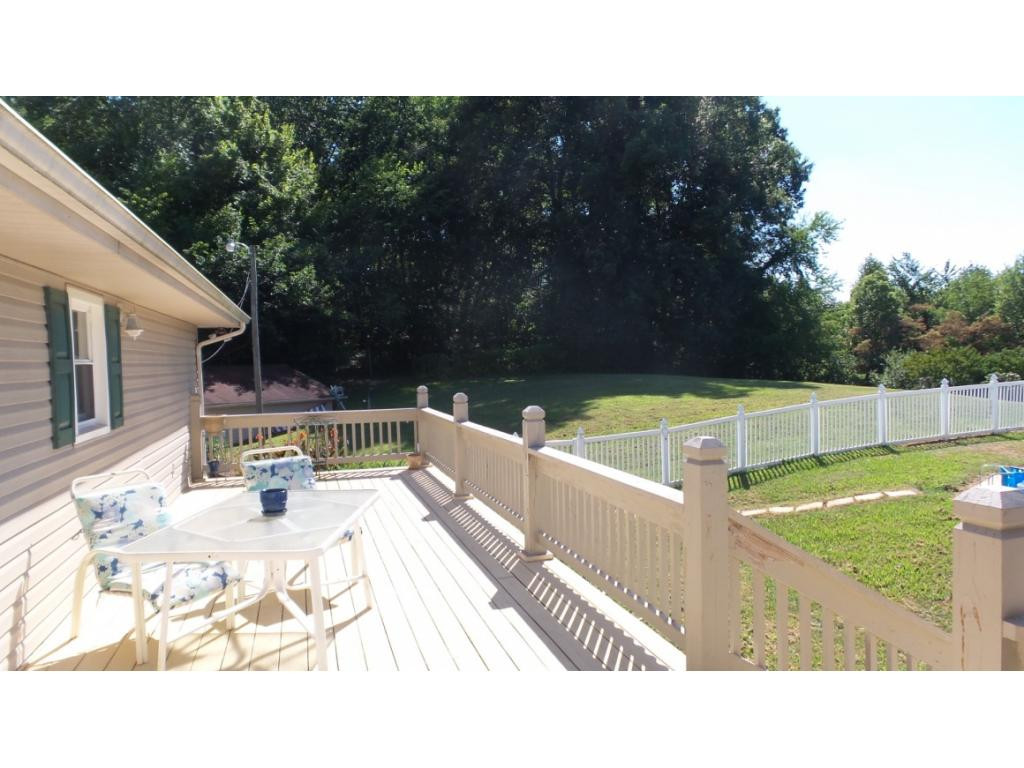 392 Coal Chute Road Elizabethton, TN 37643 - Photo 31 of 34 Photo 33