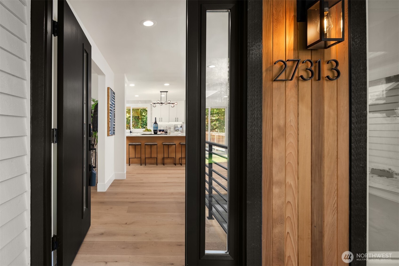 27313 Northeast 53rd Street Redmond, WA 98053 - Photo 3 of 39