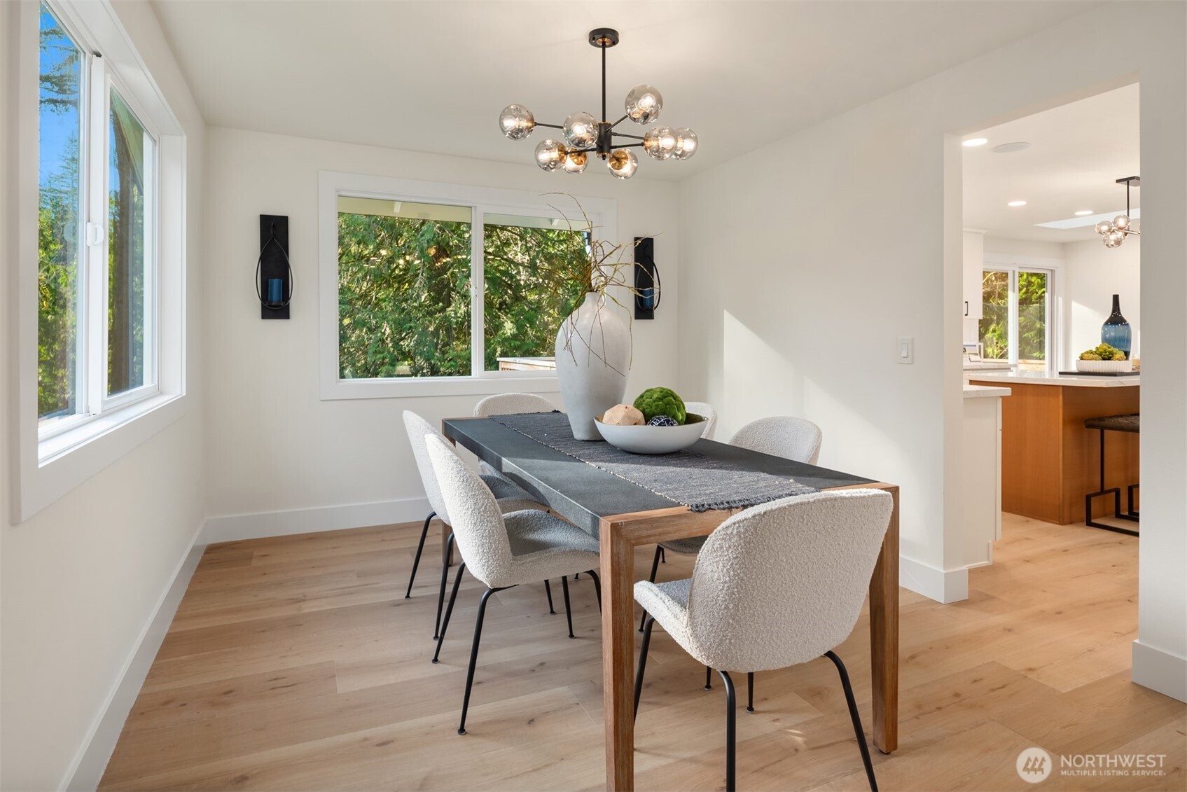 27313 Northeast 53rd Street Redmond, WA 98053 - Photo 8 of 39