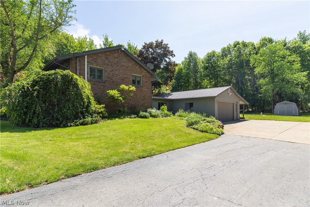 4204 South Bailey Road North Jackson, OH 44451 - Photo 2 of 30