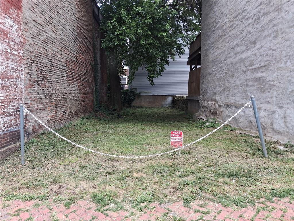 1319 Sandusky Street Pittsburgh, PA 15212 - Photo 2 of 8