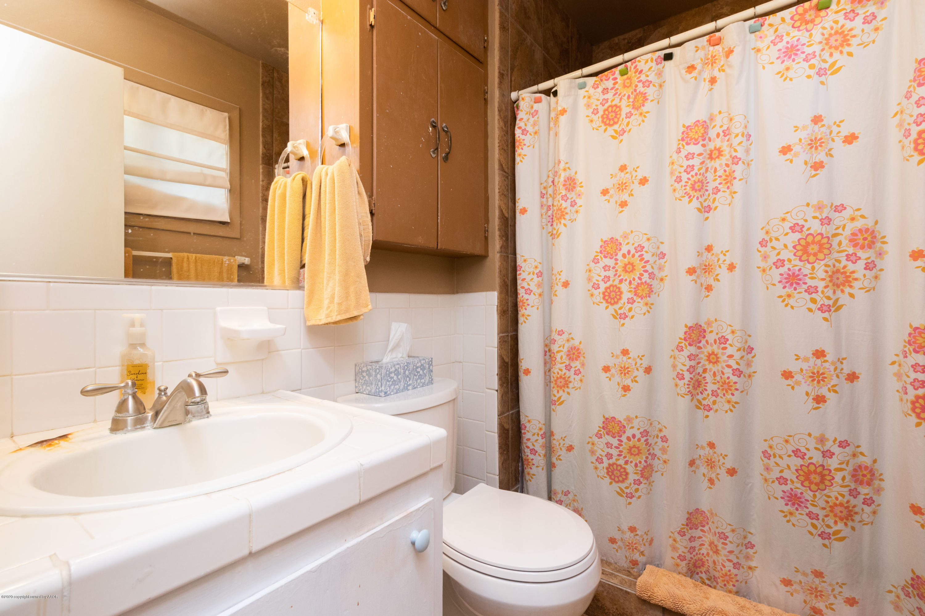 5113 Susan Drive Amarillo, TX 79110 - Photo 16 of 28 Bathroom 1