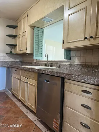 $3,500 | 4121 East Edgemont Avenue, Phoenix, AZ 85008