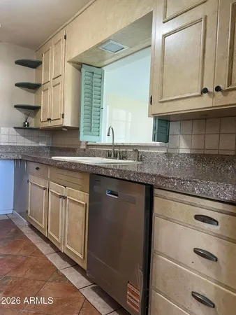 $2,900 | 4121 East Edgemont Avenue, Phoenix, AZ 85008