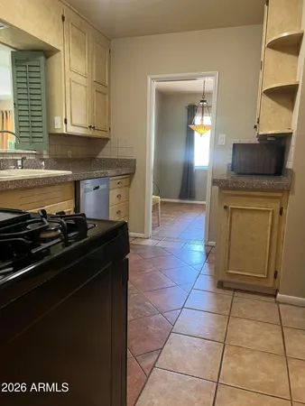 $2,900 | 4121 East Edgemont Avenue, Phoenix, AZ 85008