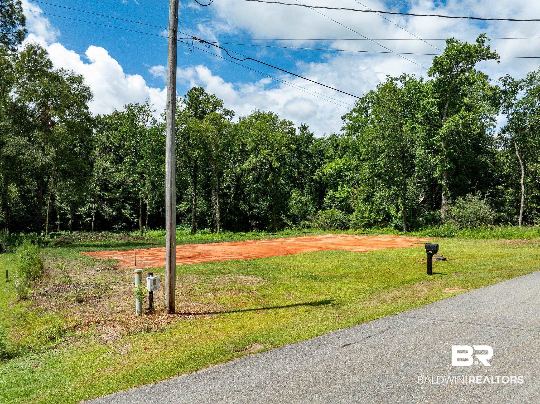 23068 Rochelle Loop Robertsdale, AL 36567 - Photo 7 of 7 Exterior space