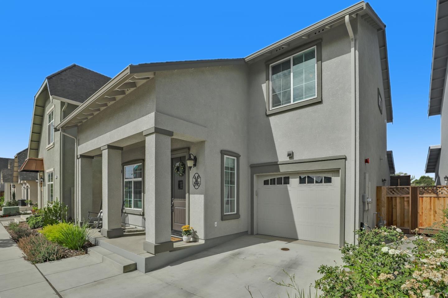 260 Springtime Circle Hollister, CA 95023 - Photo 2 of 46 front view of a house