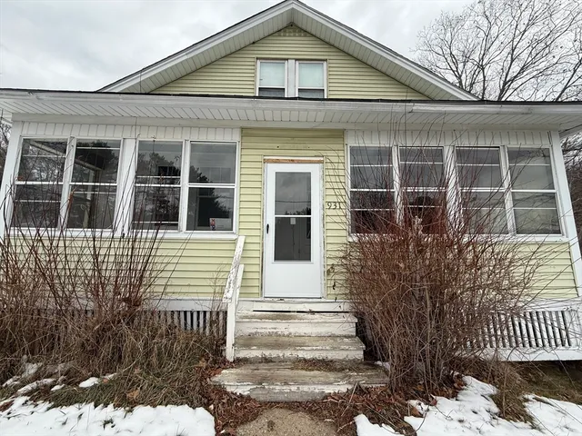 $1,450 | 931 Worcester Road, Unit 1, Barre, MA 01005