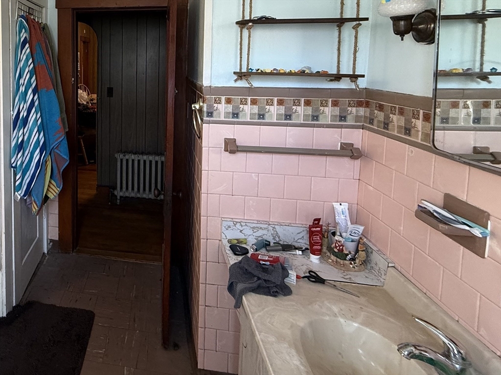 931 Worcester Road, Unit 1 Barre, MA 01005 - Photo 5 of 6 a view of utility room