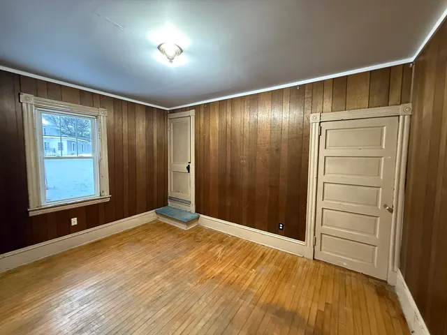 $1,450 | 931 Worcester Road, Unit 1, Barre, MA 01005