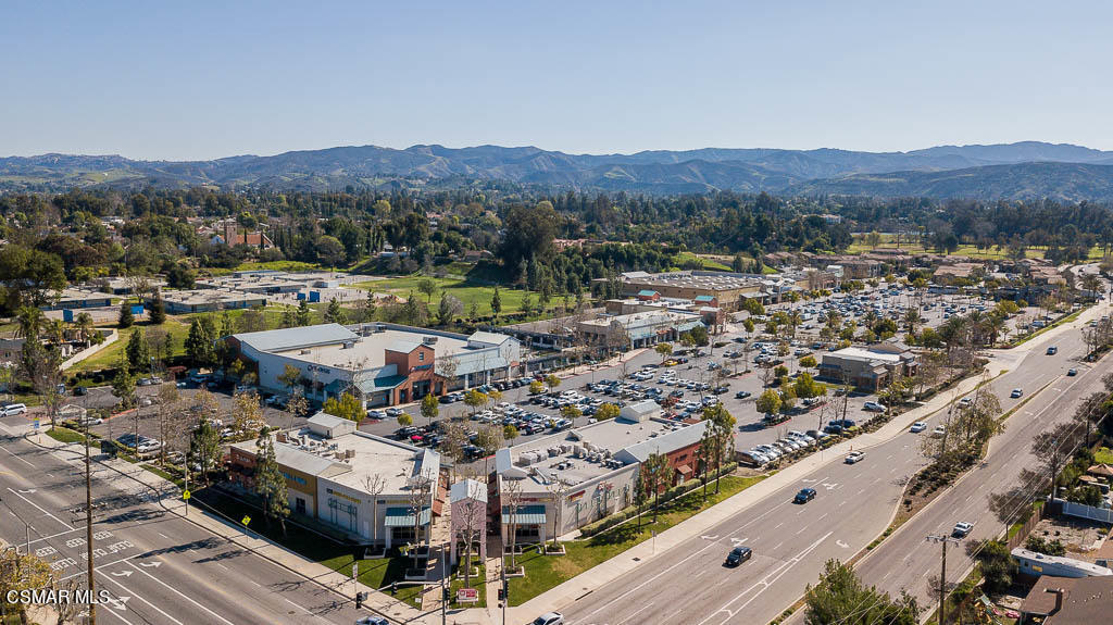 753 Congressional Road Simi Valley, CA 93065 - Photo 35 of 37 a view of a city with mountains