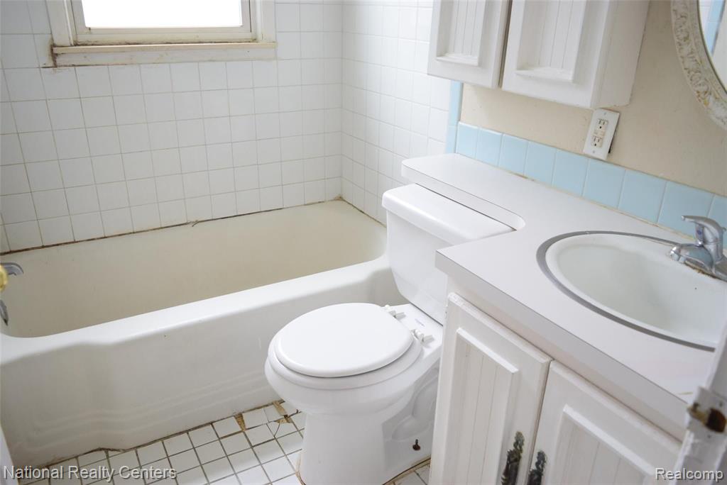2617 Pierce Street Flint, MI 48503 - Photo 12 of 12