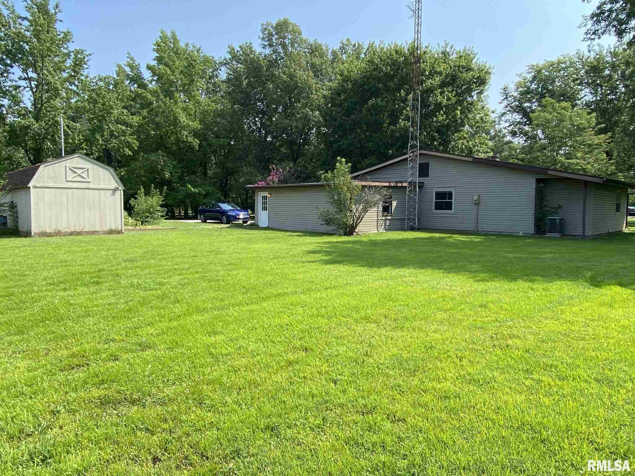 1197 Caprice Road West Frankfort, IL 62896 - Photo 31 of 37 Gallery Image 31