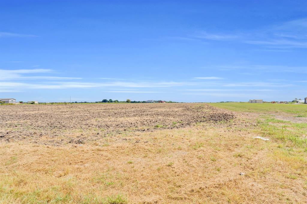 345 North Armstrong Road Venus, TX 76084 - Photo 16 of 18 a view of an ocean