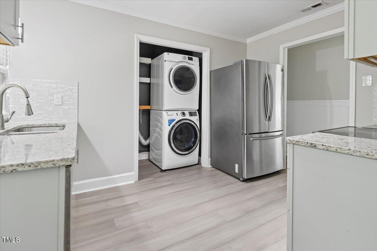 1201 Bacon Street Durham, NC 27703 - Photo 10 of 26 09-DSC04279