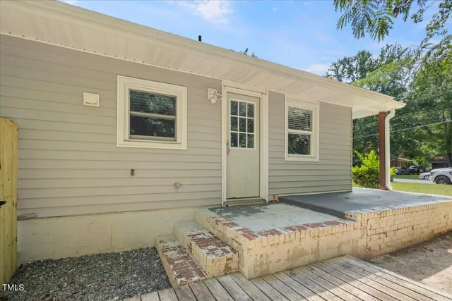 a bathroom with a sink toilet and a bathtub