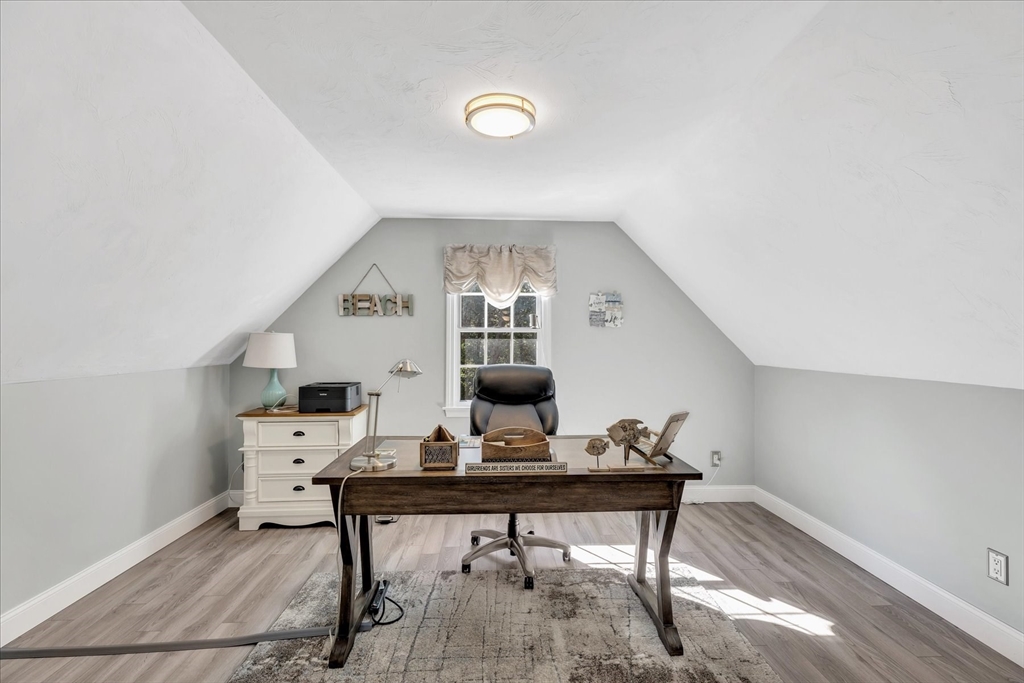 17 Wellfield Road Sandwich, MA 02644 - Photo 21 of 39 a view of a workspace with furniture