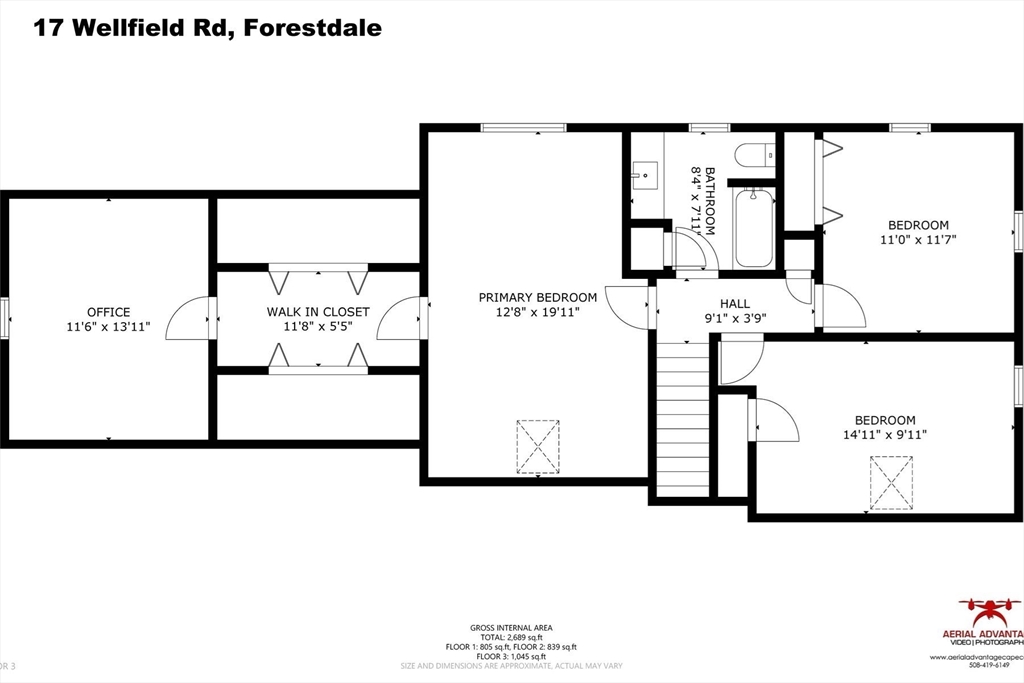 17 Wellfield Road Sandwich, MA 02644 - Photo 39 of 39 a picture of a wall with a white and white photo