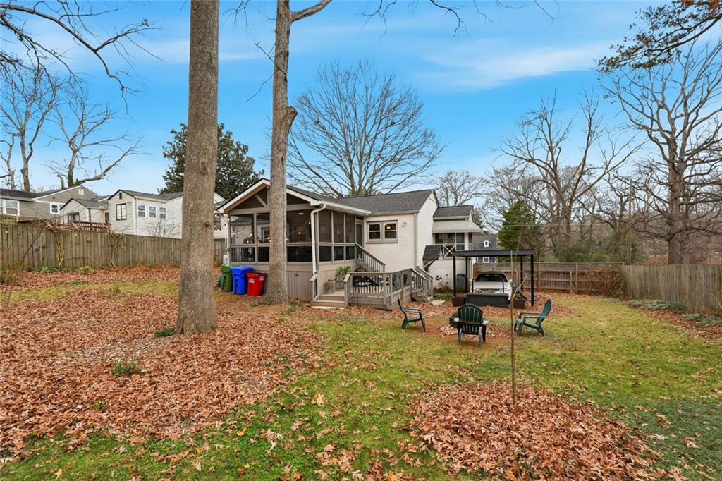 810 Burchill Street Southwest Atlanta, GA 30310 - Photo 23 of 32