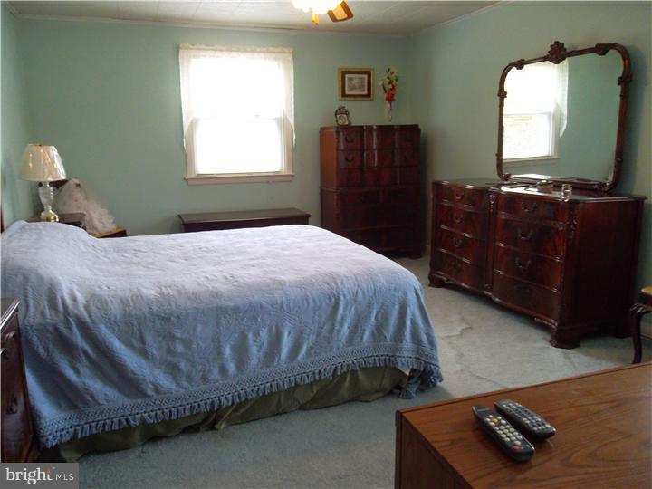 268 Gleaves Road Springfield, PA 19064 - Photo 14 of 23