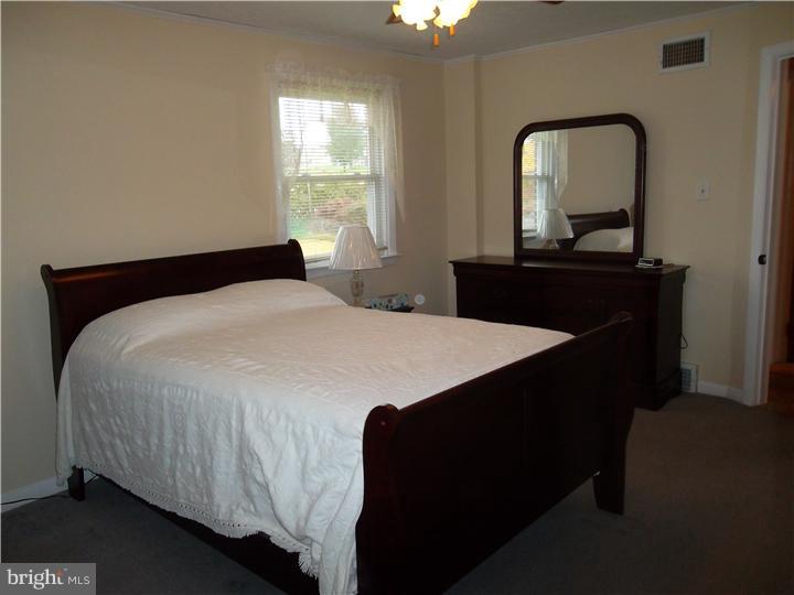 268 Gleaves Road Springfield, PA 19064 - Photo 15 of 23