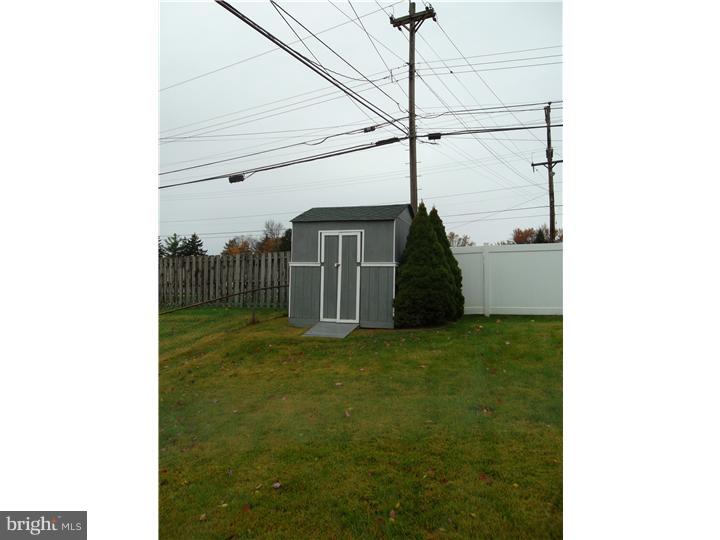 268 Gleaves Road Springfield, PA 19064 - Photo 19 of 23