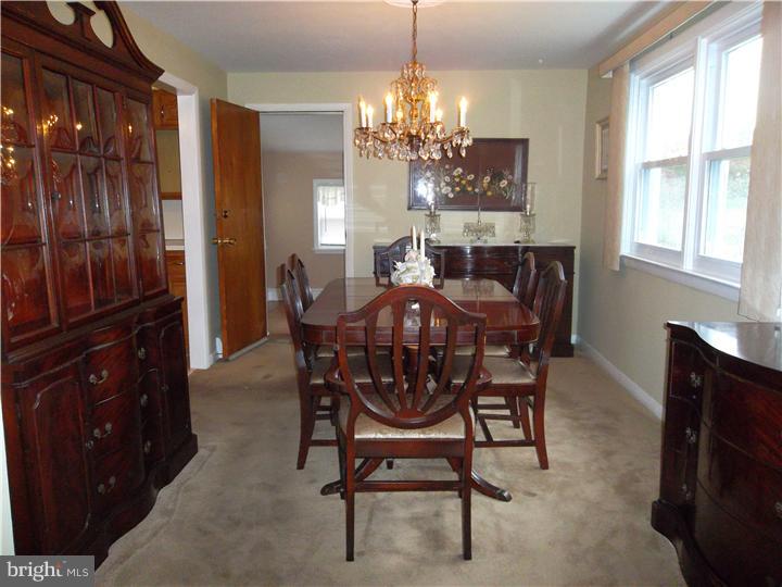268 Gleaves Road Springfield, PA 19064 - Photo 5 of 23