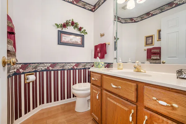 $349,900 | 18358 Willow Lane, Lansing, IL 60438